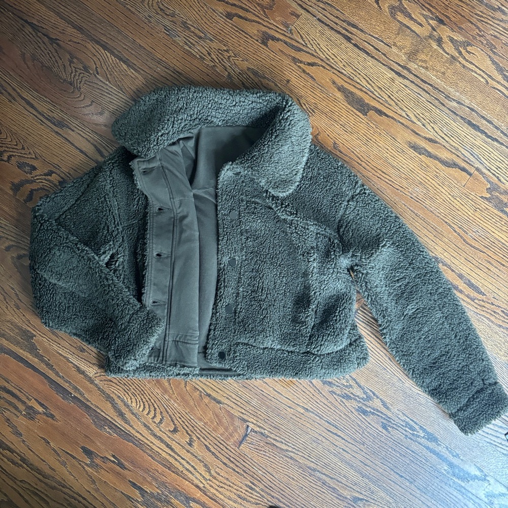 Lululemon Olive Green Sherpa Jacket